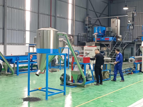 Vietnam electronic wire and cable wire granulation workshop